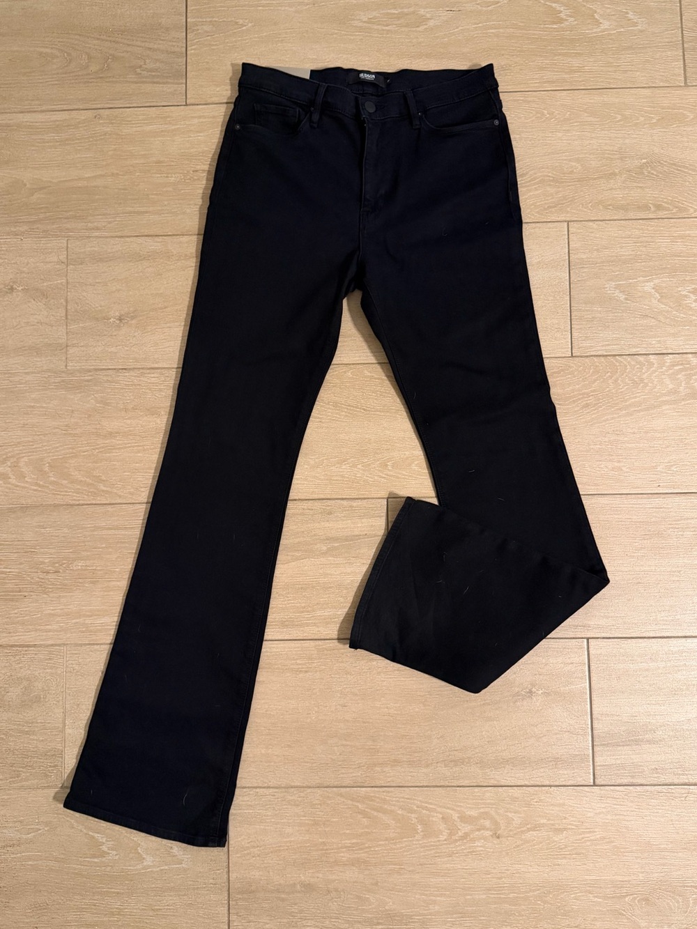Hudson-black bootcut/flare jeans-size 31